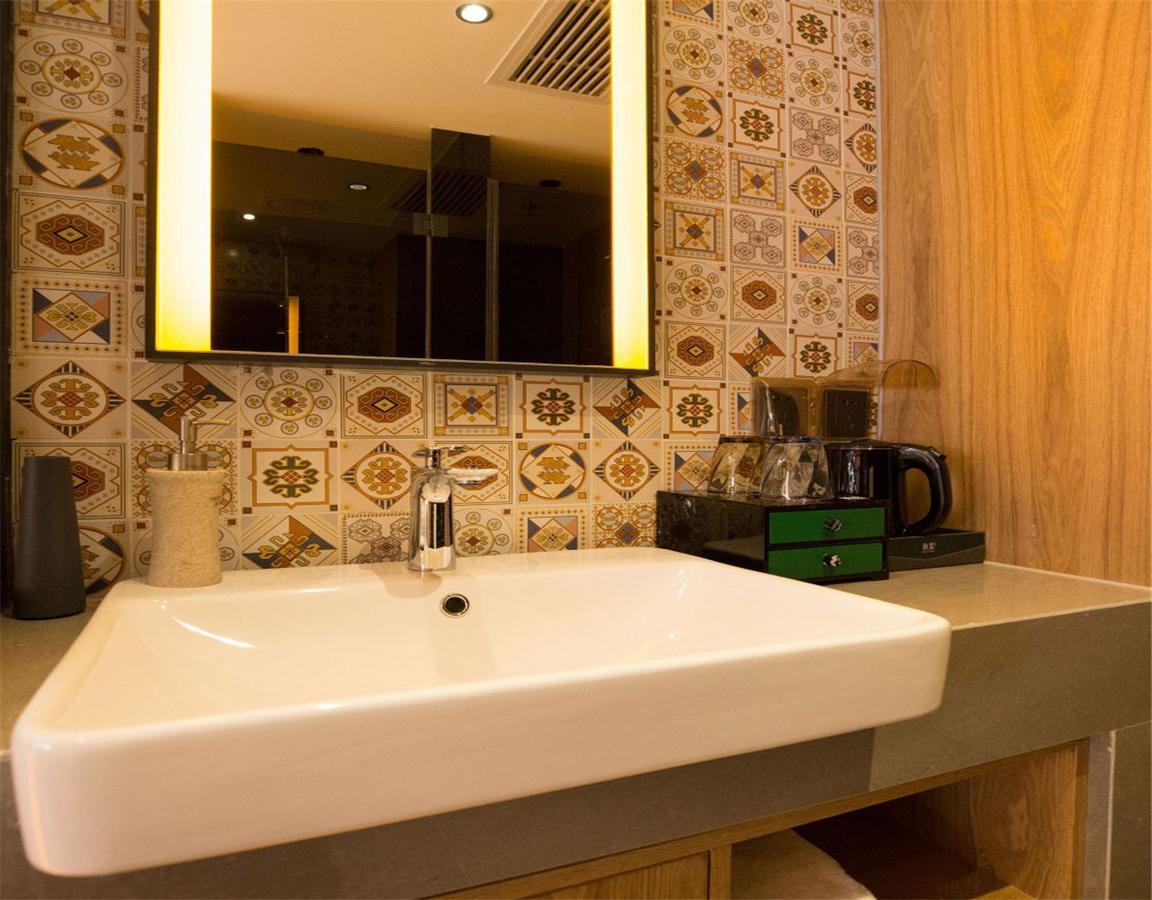 Qiu Guo Hotel Hua Mao Chaoyang  المظهر الخارجي الصورة