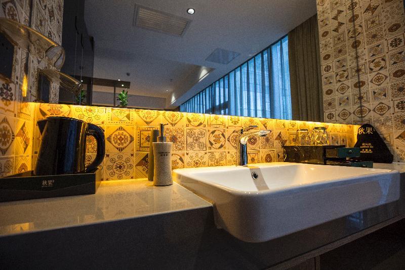 Qiu Guo Hotel Hua Mao Chaoyang  المظهر الخارجي الصورة