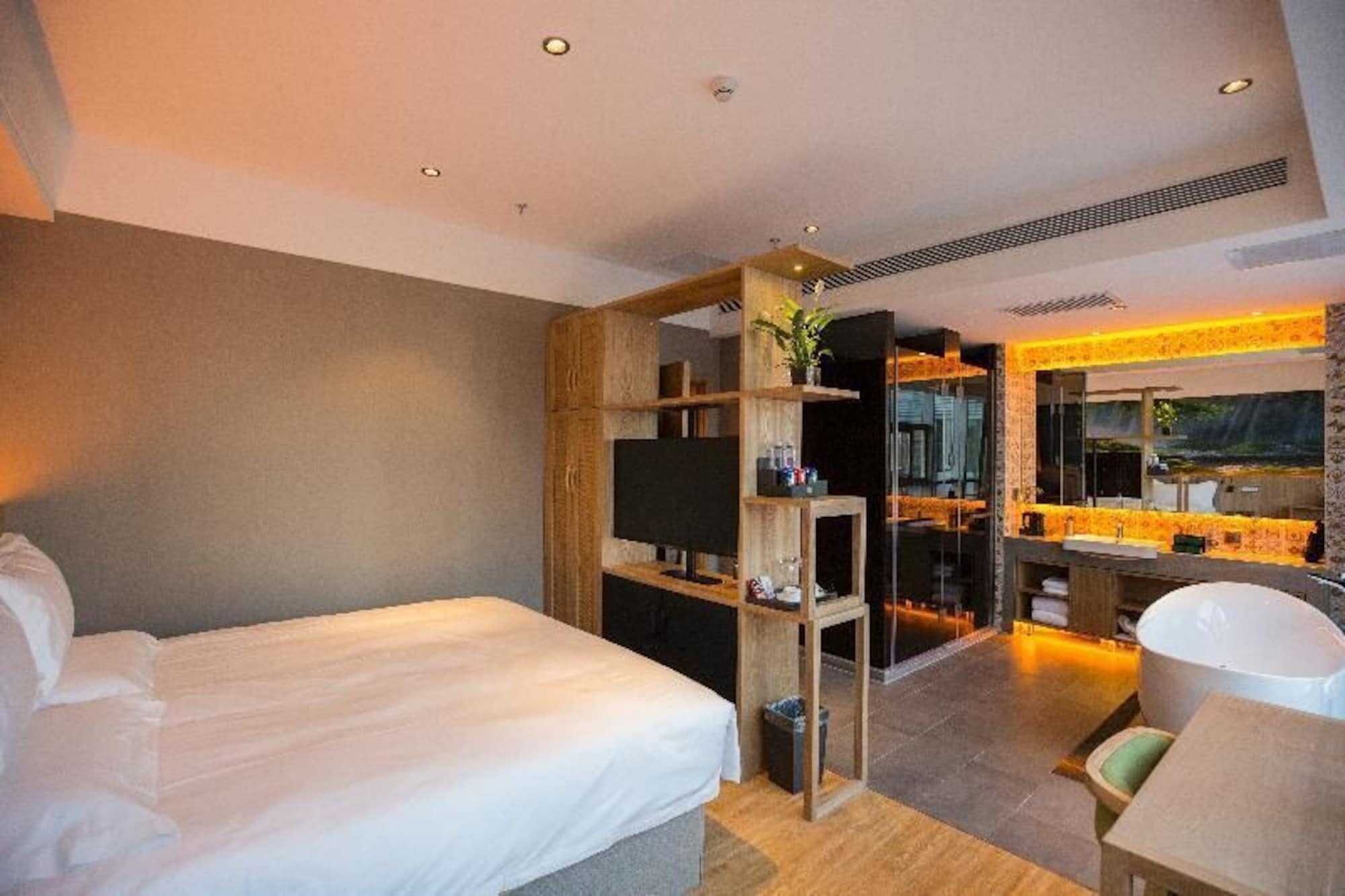 Qiu Guo Hotel Hua Mao Chaoyang  المظهر الخارجي الصورة